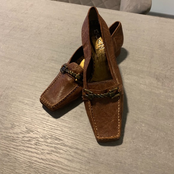 Authentic Vero Cuoio Women’s Loafers Made in ITALY - Picture 2 of 5